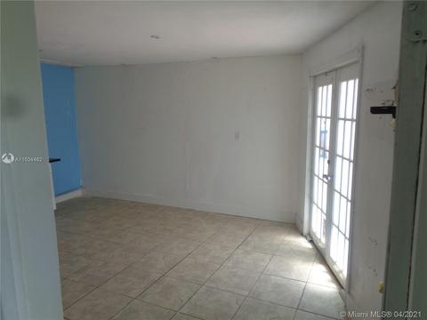 2805 E 5th Ave, Hialeah, FL 33013 photo 21