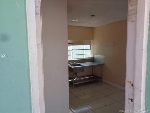 2805 E 5th Ave, Hialeah, FL 33013 photo 36