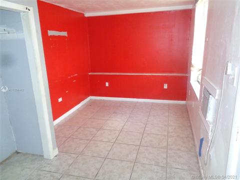 2805 E 5th Ave, Hialeah, FL 33013 photo 30