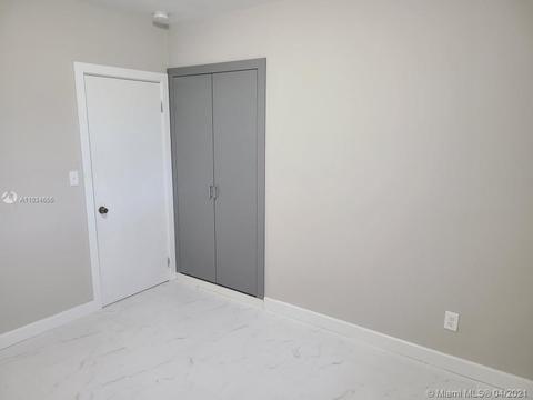 850 W 50th Pl, Hialeah, FL 33012 photo 15