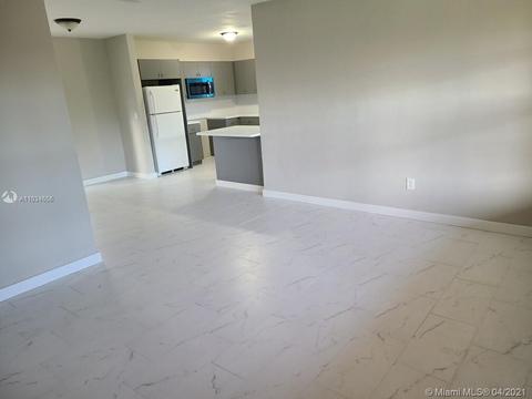 850 W 50th Pl, Hialeah, FL 33012 photo 21