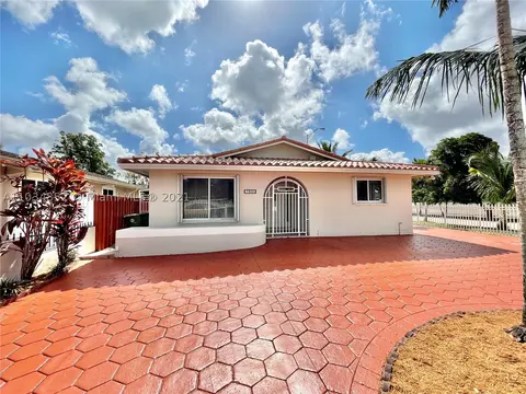 7805 W 6th Ave, Hialeah, FL 33014 photo 1