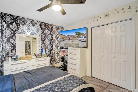 366 E 16th St, Hialeah, FL 33010 photo 17