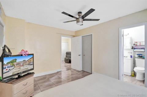 366 E 16th St, Hialeah, FL 33010 photo 26