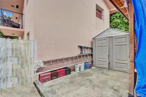 366 E 16th St, Hialeah, FL 33010 photo 30