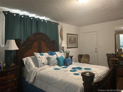 359 E 14th St, Hialeah, FL 33010 photo 16