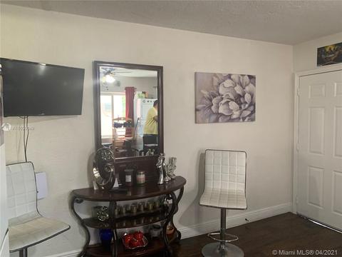 359 E 14th St, Hialeah, FL 33010 photo 3