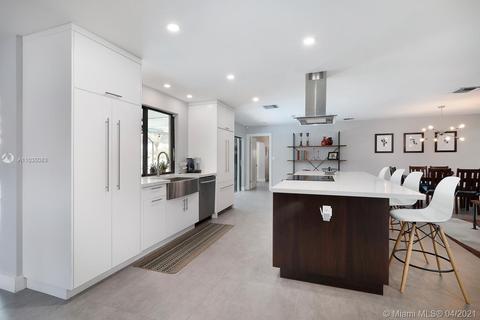 8450 Menteith Ter, Miami Lakes, FL 33016 photo 12