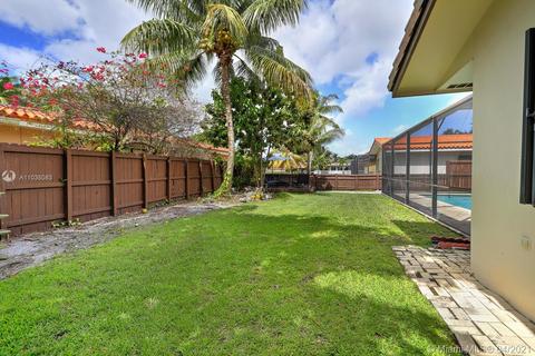 8450 Menteith Ter, Miami Lakes, FL 33016 photo 28