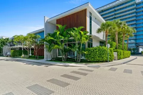 101 Reef Ln, Key Biscayne, FL 33149 photo 1