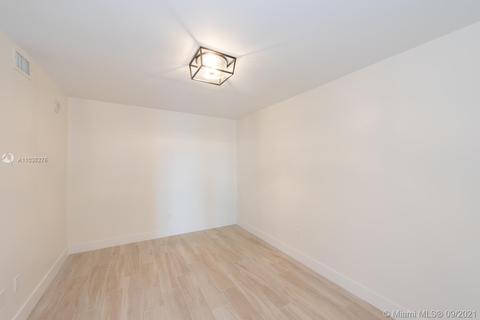 8925 Collins Ave #4F, Surfside, FL 33154 photo 28