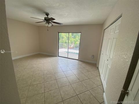 899 W 79th St, Hialeah, FL 33014 photo 19
