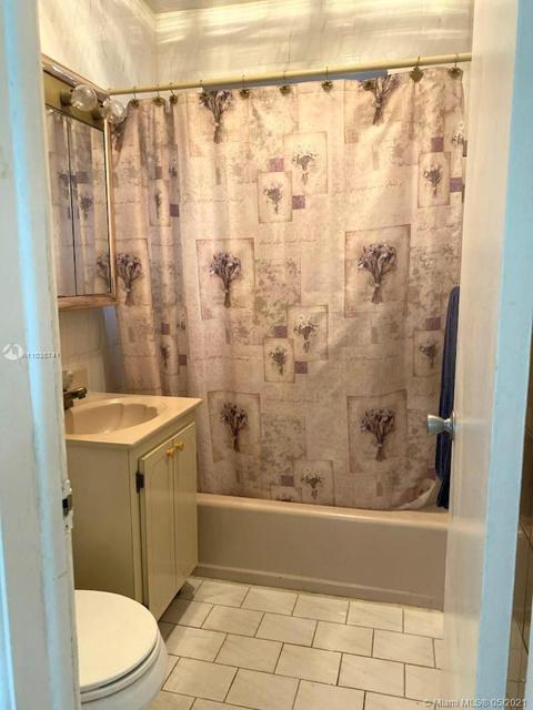 4995 E 1st Ave, Hialeah, FL 33013 photo 22