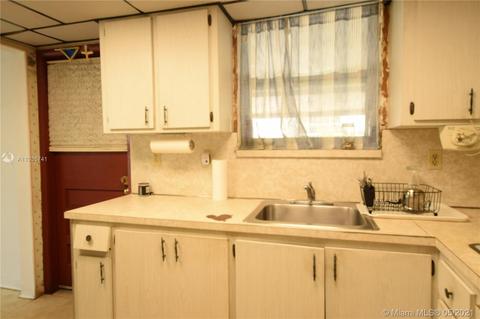 4995 E 1st Ave, Hialeah, FL 33013 photo 18