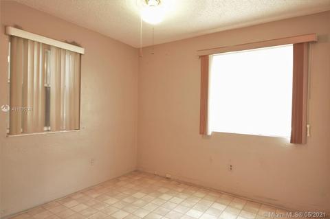4995 E 1st Ave, Hialeah, FL 33013 photo 10