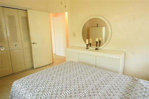 4995 E 1st Ave, Hialeah, FL 33013 photo 9