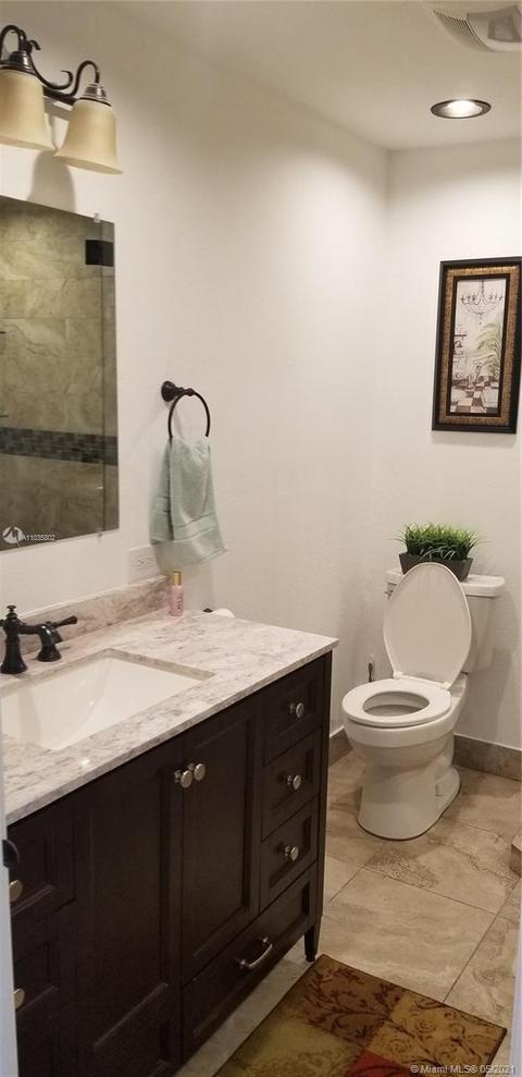 125 W 55th St, Hialeah, FL 33012 photo 11