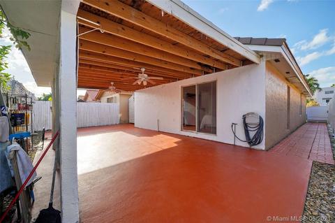 2764 W 74th Ter, Hialeah, FL 33016 photo 20