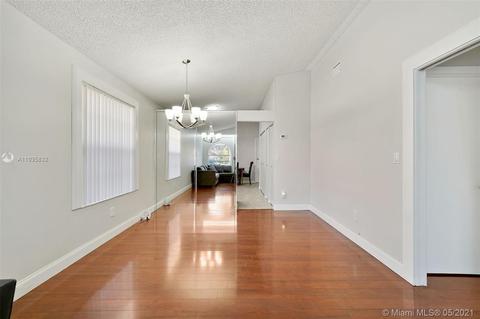 2764 W 74th Ter, Hialeah, FL 33016 photo 10
