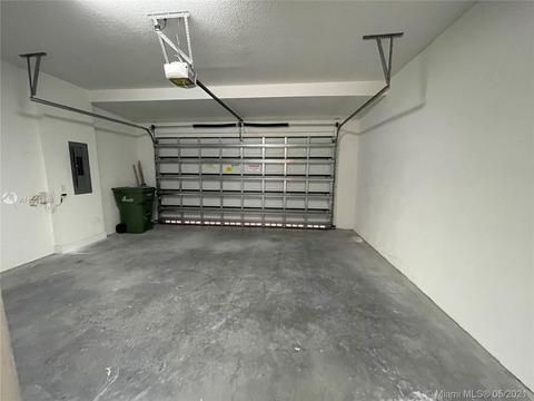 3347 W 96 Pl, Hialeah, FL 33018 photo 21