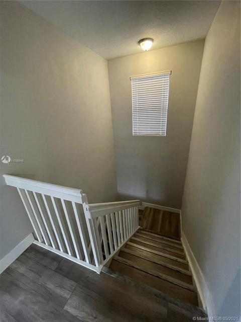 3347 W 96 Pl, Hialeah, FL 33018 photo 9