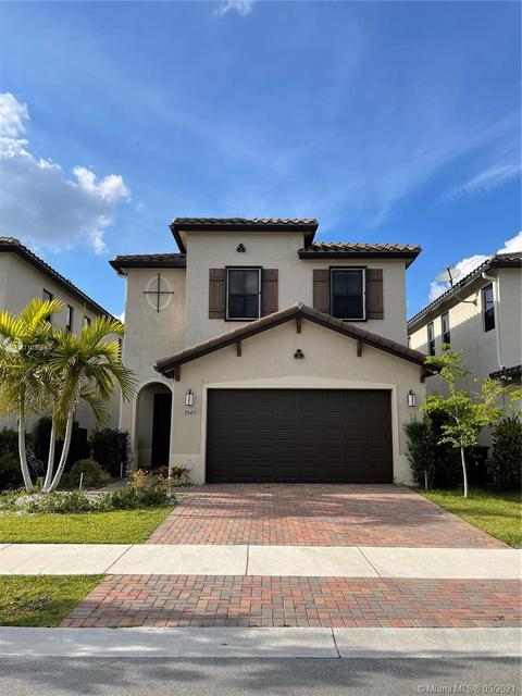3347 W 96 Pl, Hialeah, FL 33018 photo 1