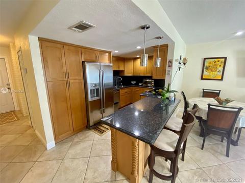 1895 W 68th St #., Hialeah, FL 33014 photo 6