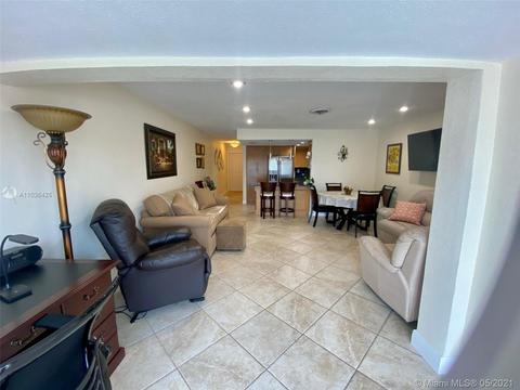 1895 W 68th St #., Hialeah, FL 33014 photo 8