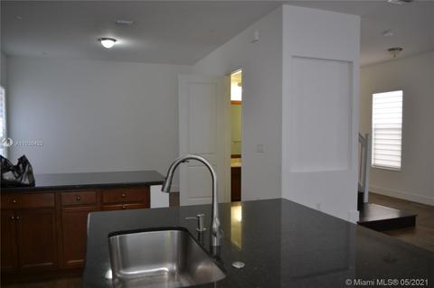 3525 W 97th St, Hialeah, FL 33018 photo 23