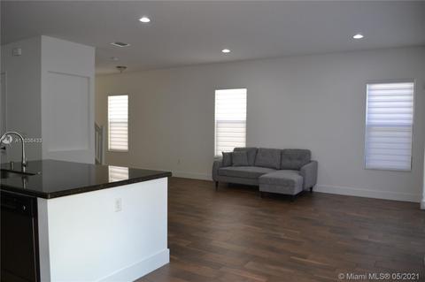 3525 W 97th St, Hialeah, FL 33018 photo 12