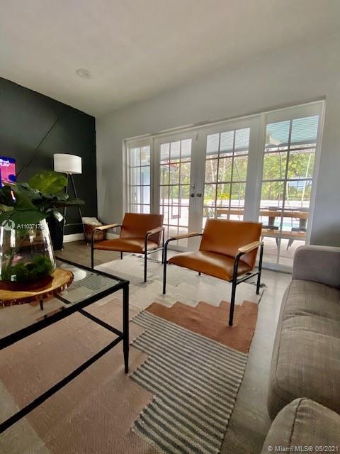 7330 Sabal Dr, Miami Lakes, FL 33014 photo 5
