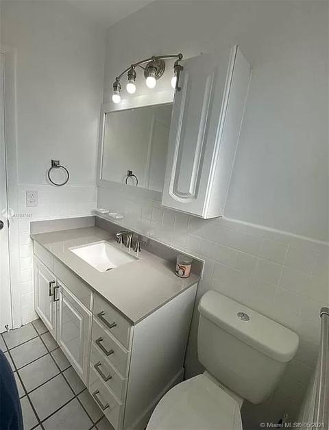 534 W 65th St, Hialeah, FL 33012 photo 21
