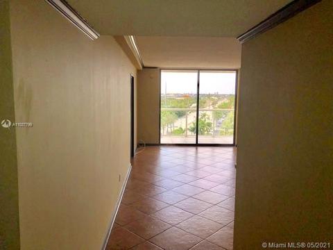 13499 Biscayne Blvd #801, North Miami, FL 33181 photo 3