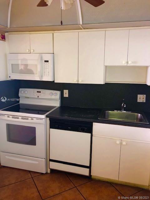 13499 Biscayne Blvd #801, North Miami, FL 33181 photo 2