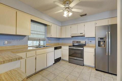 985 Todd St, Jupiter, FL 33458 photo 10