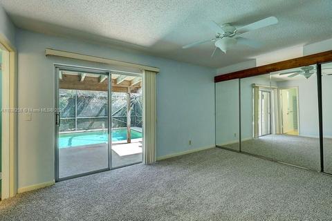 985 Todd St, Jupiter, FL 33458 photo 17