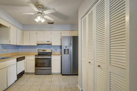 985 Todd St, Jupiter, FL 33458 photo 9
