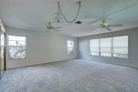 985 Todd St, Jupiter, FL 33458 photo 13
