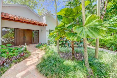 3574 Avocado Ave, Miami, FL 33133 photo 3
