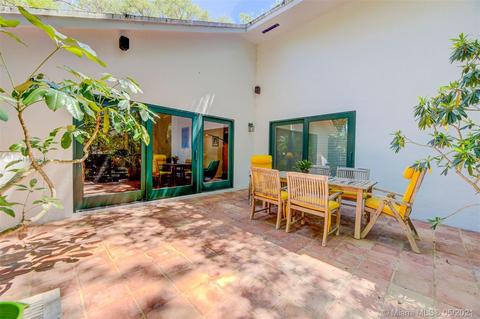 3574 Avocado Ave, Miami, FL 33133 photo 26