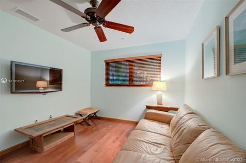 3574 Avocado Ave, Miami, FL 33133 photo 9