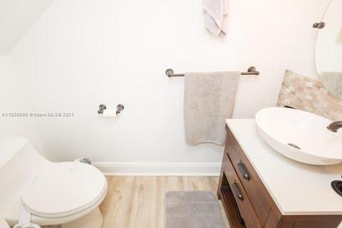 390 NE A1a Beach Blvd #9, Saint Augustine, FL 32080 photo 12