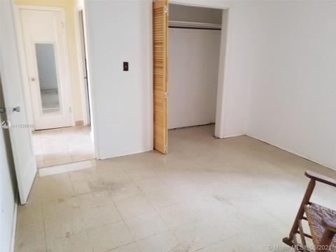 661 E 14th St, Hialeah, FL 33010 photo 9
