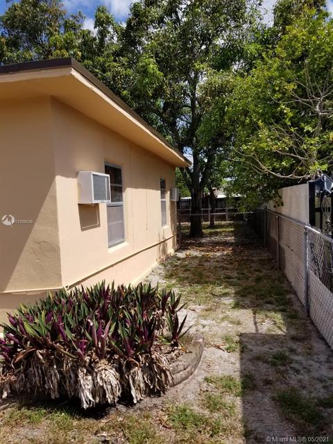 661 E 14th St, Hialeah, FL 33010 photo 7