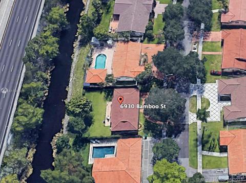 6930 Bamboo St, Miami Lakes, FL 33014 photo 28