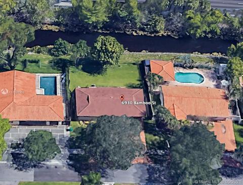 6930 Bamboo St, Miami Lakes, FL 33014 photo 38