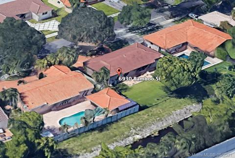 6930 Bamboo St, Miami Lakes, FL 33014 photo 36