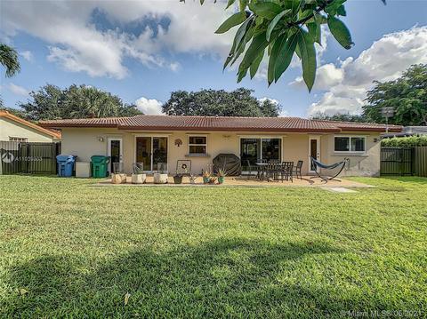 6930 Bamboo St, Miami Lakes, FL 33014 photo 26