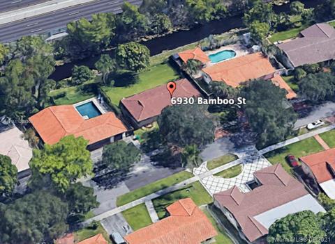 6930 Bamboo St, Miami Lakes, FL 33014 photo 27
