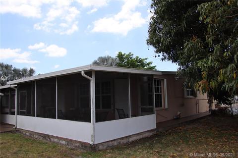 261 W 38 St, Hialeah, FL 33012 photo 43